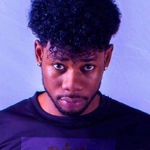 Meet your Posher, Sean lewis